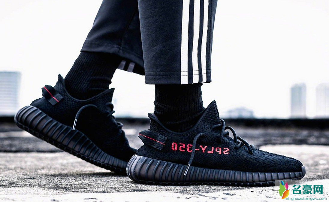 yeezy350黑红将于2020补货回归 yeezy350好看的配色推荐