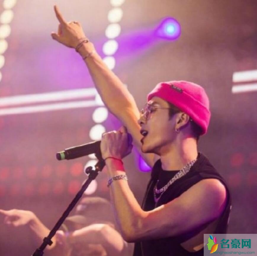 王嘉尔演唱会照片
