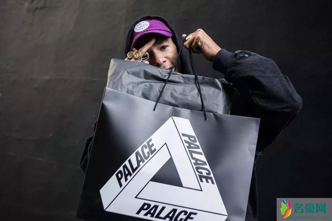 palace会超越supreme吗?-潮流时尚--名豪时尚网