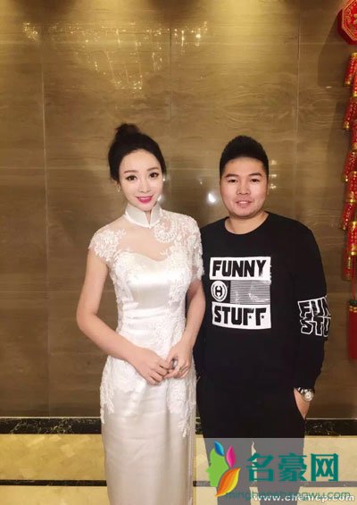 嫩模肖瑶瑶微博及个人资料 肖瑶瑶的胸是什么样的