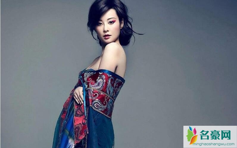 圈早已就不是袁立当时的时代了,因为娱乐圈每年都有很多新生代 明星