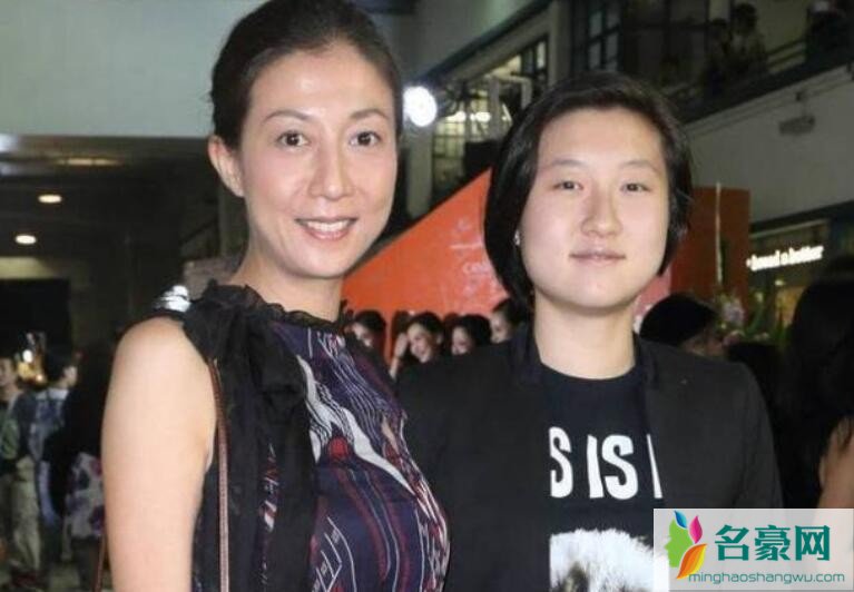 吴卓林与母亲照片