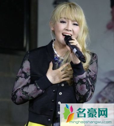 《好声音》导师周杰伦首位女弟子陈梓童被爆料背景不俗