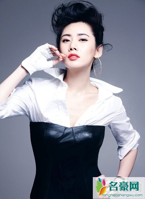 韩国演员秋瓷炫,在她出道以来走到今天也是很不容易的,作为韩国的