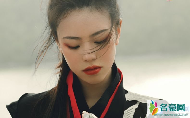 凌云