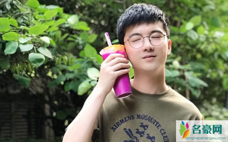 黑白慕斯