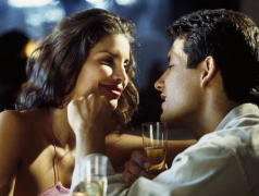 饮酒时该吃点什么好 饮酒过程中当心摄入过多脂肪