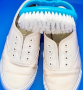 鞋子怎么除臭  鞋子除臭的方法