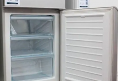 冰箱冷冻室如何除冰一起学过来