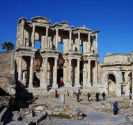 土耳其阿尔忒弥斯神庙遗址 土耳其阿尔忒弥斯神庙的毁灭原因