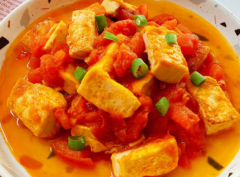 西红柿烧豆腐的做法 怎么做好吃的西红柿烧豆腐