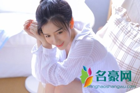 口述和女友第一次性
打仗 没想到她比我还猴急