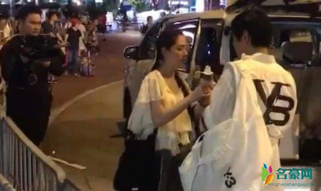 郭碧婷和向佐照片