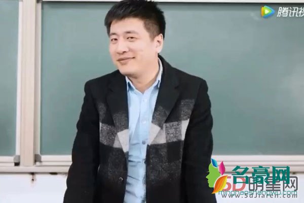 张雪峰最火的四个视频 当年后悔没这样的老师讲的太对了