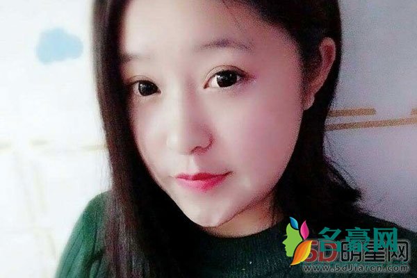 yy刘大美人跟谁睡觉了 你去机场自己晚了还怪别人飞机晚点