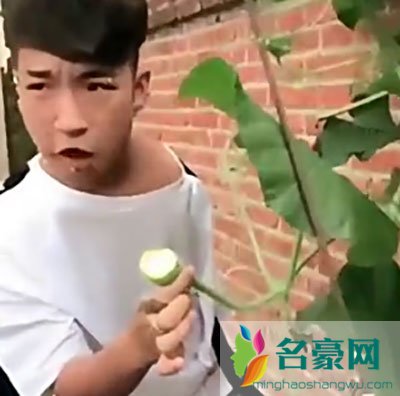 社会你胜哥手怎么断的 这小子是不是把自己胳膊吃了？