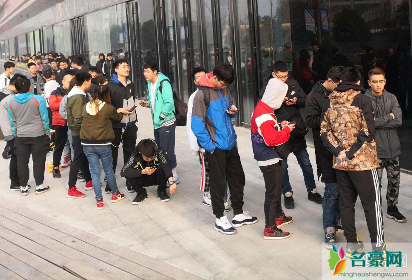 抢鞋有什么技巧 网上抢鞋都是用什么app的