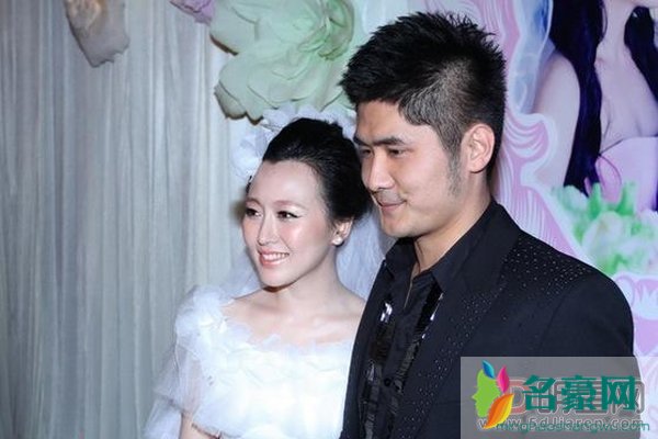 潘阳和石磊婚后访谈 潘长江的女婿可是身价10个亿