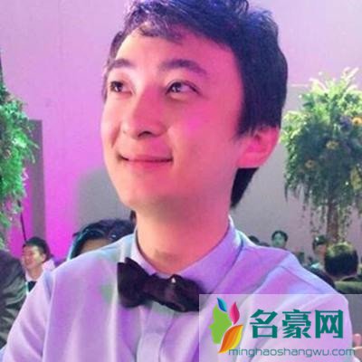 汪小菲妈给王思聪道歉? 以前王思聪还不断黑他,现在看起来王思聪是真的渣男