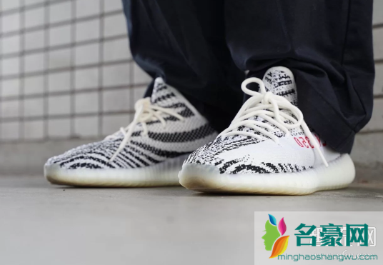 yeezy350白斑马搭配图分享 yeezy白斑马和冰淇淋配色买哪个