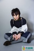 周迅窦靖童关系好吗 女生在一起都喜欢手拉手或搂着走别没事乱说