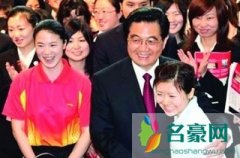 王楠和付辛博什么关系 王楠典型的智力型选手看她打球是一种享受