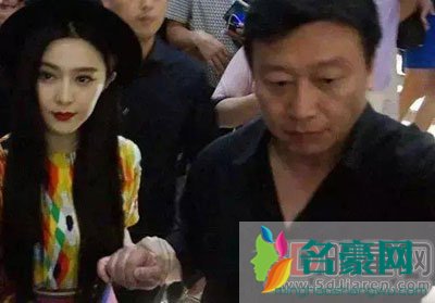 穆晓峰为什么捧范冰冰 小崔胆挺大,得罪的不仅仅是范冰冰而是整个影视界