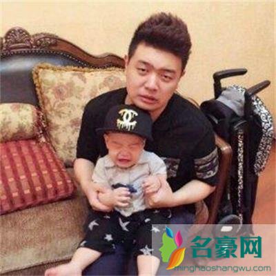 jy戴士什么大学毕业的 jy北京十几套房什么梗