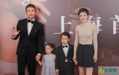 走红毯小花全程军姿 原来她无表情是因孙俪的嘱咐
