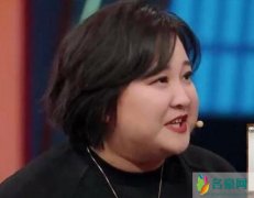 贾玲回应口红色号 贾玲的回应引起网友们的大笑