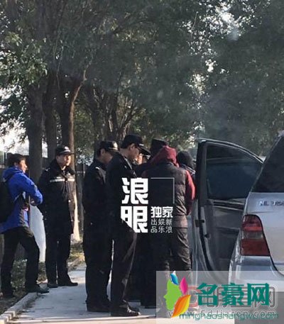 张纪中离过婚没有?有几任妻子 张纪中两段感情经历