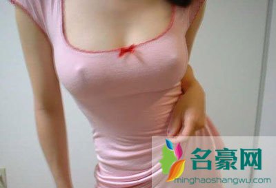 不戴乳罩的甩奶舞直播真的有吗 赤裸跳甩奶舞的女主播名单排名