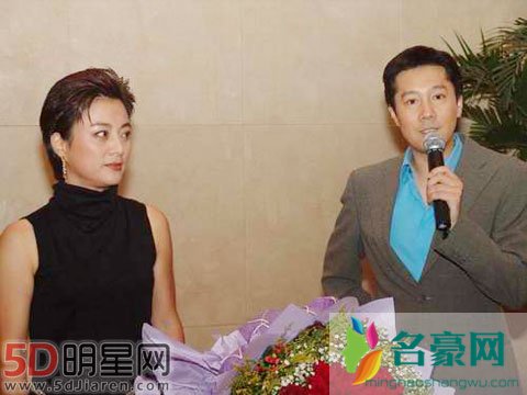 李玲玉老公是谁 一直认为演员+歌手的李玲玉应该嫁给蔡国庆结果却大跌眼球