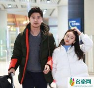 田亮白色情人节带森碟出行 森碟小小年纪星范儿十足