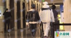 徐璐张铭恩恋情曝光 张铭恩和徐璐一起驱车到商场购物
