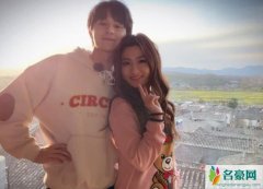 任家萱发文承认恋爱 张轩睿回应任家萱也是非常甜的