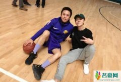 邓超鹿晗深夜打球 邓超鹿晗二人一起晒出了疲惫的照片