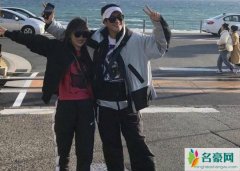 杜江霍思燕日本旅游 霍思燕还亲密地靠在杜江怀里