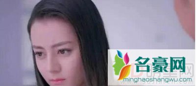 热巴躲鹿晗,鹿晗很失望 经过鹿晗之后谁还敢和热巴有太多互动