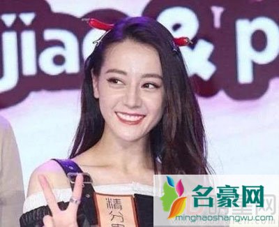 热巴躲鹿晗,鹿晗很失望 经过鹿晗之后谁还敢和热巴有太多互动