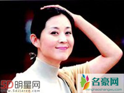 倪萍移民最新消息 为什么让自己的孩子在美更好的学习吗