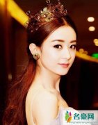 赵丽颖的男朋友是谁 现在正是红的时候怎么会轻易搞对象