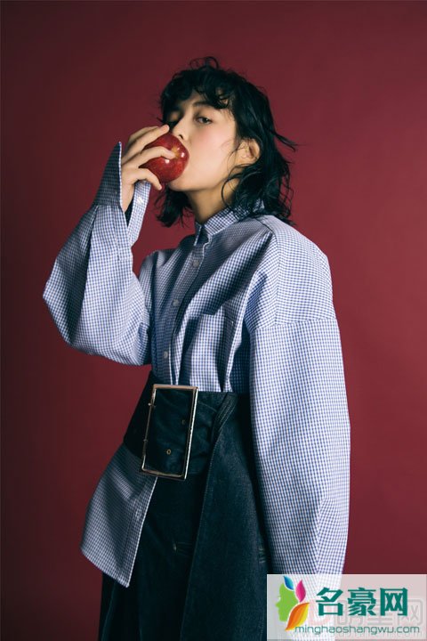 张子枫腿粗照 这么好的女孩子也有你挑刺