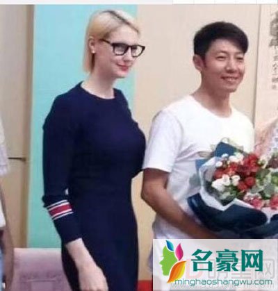 撒贝宁老婆李白是二婚? 二婚的也比章子怡名声好一点