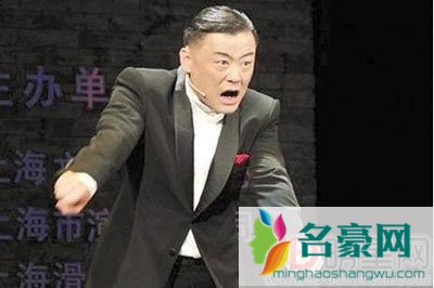 周立波被判41年是真的吗 观众都散场了还回舞台上再表演一番?