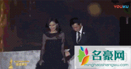 韩庚配不上卢靖姗吗 一个从韩国回来跳杂耍和驰骋好莱坞的能比吗
