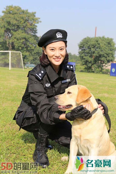 侯梦莎八卦黑历史曝光 好喜欢她演的《警花与警犬》