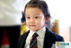 甜馨的真名叫什么 李小璐给甜馨改名是真的吗