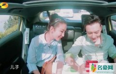黄晓明与儿子视频 小海绵奶声奶气声音软萌十足