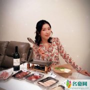 李泽楷女友晒照秀恩爱，郭嘉文开启了自助铁板烧的模式
